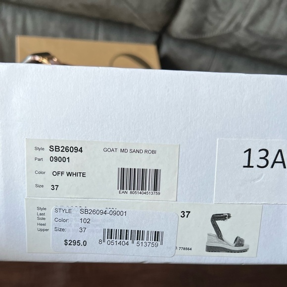 See By Chloe’ Off White Sandals - Picture 5 of 5